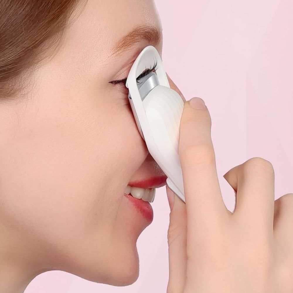 InstaCurl™ | Heated Eyelash Curler
