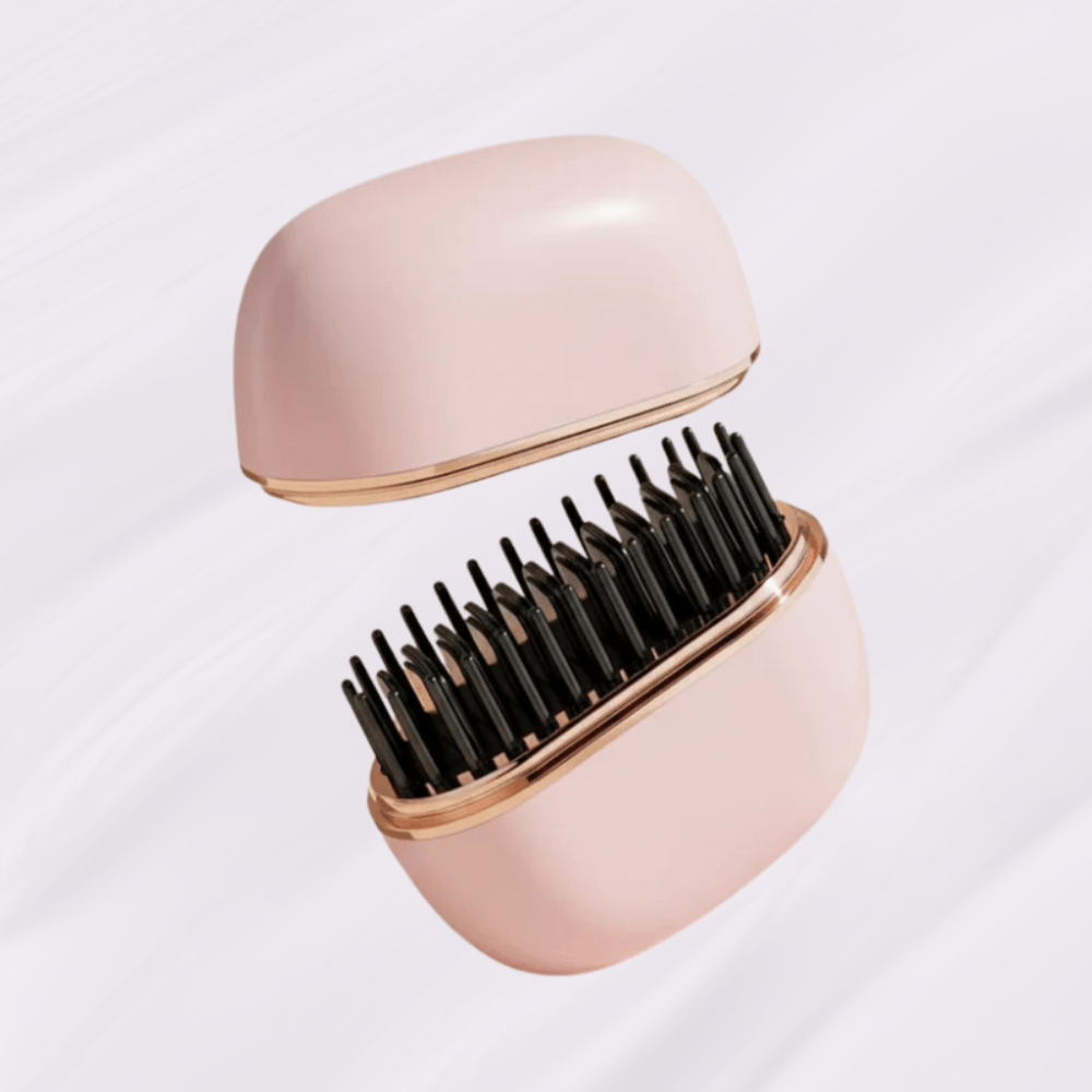 On-The-Go™ | Compact Styling Brush